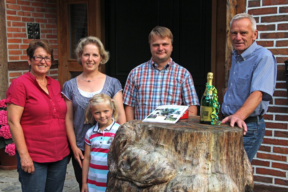 250. Mitglied Holger Ahrens mit Familie